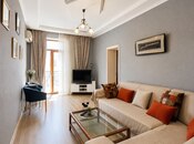 Сдаётся 2-комн. вторичка 75 м², м. Сахил, photo 1 from 6
