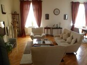 Satılır 5 otaqlı köhnə tikili 140 m², Nəsimi r., photo 2 from 8
