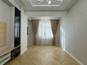 Продаётся 3-комн. новостройка 103 м², м. Кара Караев, photo 2 from 8