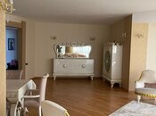 Сдаётся 4-комн. новостройка 200 м², м. 28 мая, photo 1 from 8