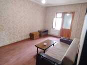 Satılır 1 otaqlı köhnə tikili 40 m², Massiv V q., photo 1 from 8