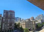 İcarəyə verilir 3 otaqlı yeni tikili 140 m², 28 May m., photo 2 from 8