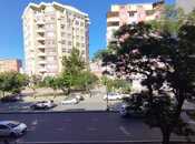 Satılır 3 otaqlı köhnə tikili 60 m², İnşaatçılar m., photo 1 from 8