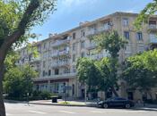 Продаётся 6-комн. вторичка 180 м², м. Элмляр Академиясы, photo 2 from 8