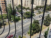 Сдаётся 2-комн. новостройка 71 м², м. Ази Асланов, photo 1 from 8