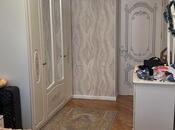 Продаётся 2-комн. вторичка 55 м², м. Элмляр Академиясы, photo 5 from 8