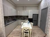 İcarəyə verilir 2 otaqlı yeni tikili 91 m², 28 May m., photo 2 from 8