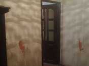 Satılır 5 otaqlı köhnə tikili 100 m², Xalqlar Dostluğu m., photo 5 from 8