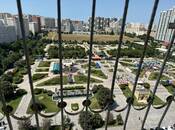 Продаётся 4-комн. новостройка 190 м², м. Иншаатчылар, photo 1 from 8