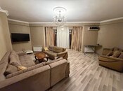 İcarəyə verilir 3 otaqlı yeni tikili 135 m², 28 May m., photo 2 from 8