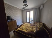 Satılır 4 otaqlı köhnə tikili 120 m², İnşaatçılar m., photo 2 from 8