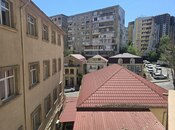 Satılır 4 otaqlı köhnə tikili 120 m², İnşaatçılar m., photo 2 from 8