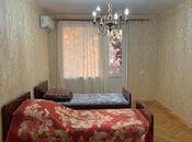 Продаётся 3-комн. вторичка 63 м², м. Кара Караев, photo 4 from 8