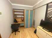 Продаётся 3-комн. вторичка 80 м², м. 28 мая, photo 2 from 6