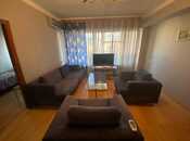 Продаётся 3-комн. вторичка 80 м², м. 28 мая, photo 1 from 6