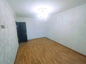 Satılır 2 otaqlı köhnə tikili 35 m², Qara Qarayev m., photo 1 from 8