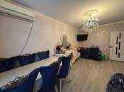 Satılır 3 otaqlı köhnə tikili 68 m², Xalqlar Dostluğu m., photo 2 from 8