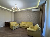 İcarəyə verilir 2 otaqlı yeni tikili 110 m², 28 May m., photo 3 from 8