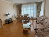Сдаётся 3-комн. новостройка 137 м², м. Иншаатчылар, photo 1 from 8