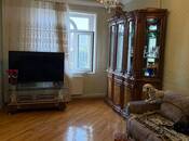Satılır 6 otaqlı köhnə tikili 103 m², Xətai r., photo 3 from 8