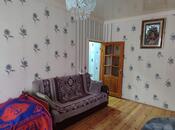 Satılır 2 otaqlı köhnə tikili 49 m², Massiv V q., photo 2 from 8