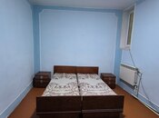 İcarəyə verilir 3 otaqlı həyət evi/bağ evi 80 m², İnşaatçılar m., photo 3 from 8