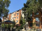 Продаётся 3-комн. вторичка 70 м², м. Кара Караев, photo 1 from 8