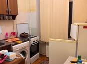 İcarəyə verilir 2 otaqlı köhnə tikili 55 m², Qara Qarayev m., photo 7 from 8