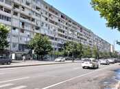 Satılır 2 otaqlı köhnə tikili 70 m², Elmlər Akademiyası m., photo 1 from 8