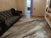 Satılır 3 otaqlı köhnə tikili 70 m², Qara Qarayev m., photo 2 from 8