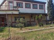 Satılır 7 otaqlı həyət evi/bağ evi 250 m², Novxanı q., photo 1 from 8