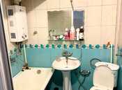 Satılır 3 otaqlı köhnə tikili 70 m², Qara Qarayev m., photo 7 from 8