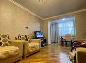 Продаётся 3-комн. вторичка 70 м², м. Иншаатчылар, photo 5 from 8
