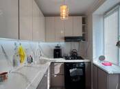 Satılır 2 otaqlı köhnə tikili 50 m², Yasamal r., photo 8 from 8