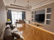 Сдаётся 3-комн. новостройка 140 м², м. Иншаатчылар, photo 1 from 8