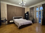 Satılır 3 otaqlı köhnə tikili 80 m², Nərimanov r., photo 1 from 8