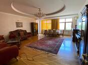 İcarəyə verilir 4 otaqlı yeni tikili 240 m², 28 May m., photo 2 from 8