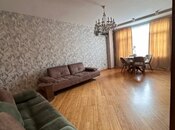 Продаётся 2-комн. вторичка 75 м², м. Элмляр Академиясы, photo 1 from 8