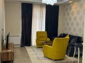 Сдаётся 2-комн. новостройка 70 м², м. 8 ноября, photo 2 from 8