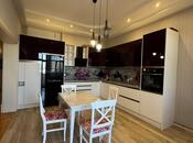 Сдаётся 3-комн. новостройка 140 м², м. Низами, photo 6 from 8