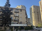 Satılır 2 otaqlı köhnə tikili 35 m², Elmlər Akademiyası m., photo 1 from 8