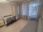 Satılır 1 otaqlı köhnə tikili 35 m², İnşaatçılar m., photo 5 from 8