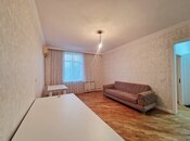 Satılır 3 otaqlı köhnə tikili 85 m², Qara Qarayev m., photo 2 from 8