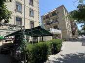 Продаётся 2-комн. вторичка 42 м², м. Элмляр Академиясы, photo 1 from 6