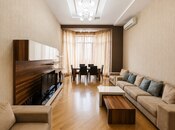 Satılır 3 otaqlı yeni tikili 160 m², Sahil m., photo 2 from 8