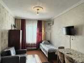 Satılır 1 otaqlı köhnə tikili 40 m², Massiv V q., photo 2 from 8
