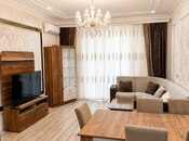 Сдаётся 2-комн. новостройка 65 м², м. 8 ноября, photo 2 from 8