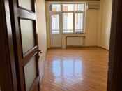 İcarəyə verilir 3 otaqlı yeni tikili 135 m², İnşaatçılar m., photo 6 from 8