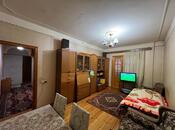 Satılır 3 otaqlı köhnə tikili 50 m², Yeni Günəşli q., photo 1 from 8