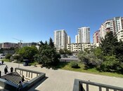 Satılır 3 otaqlı köhnə tikili 78 m², Qara Qarayev m., photo 1 from 8
